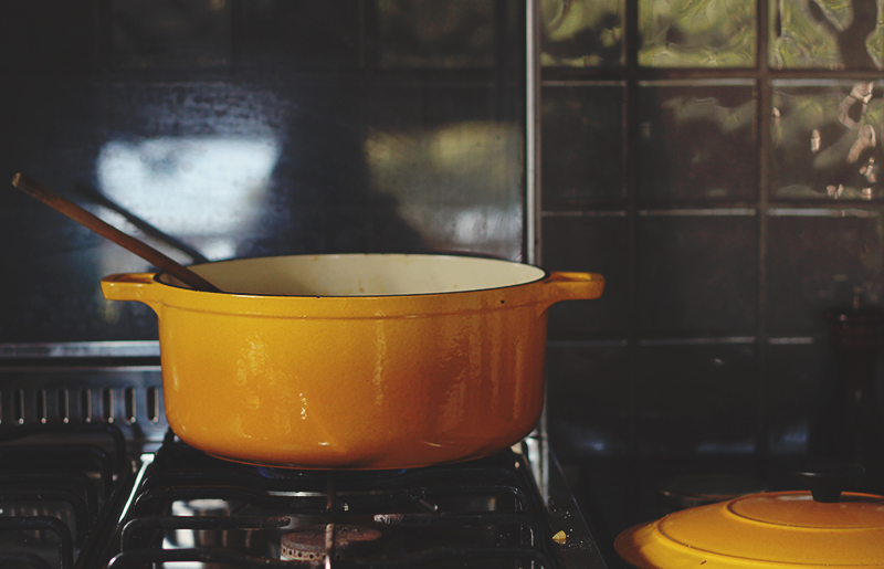 cast iron veggie pot